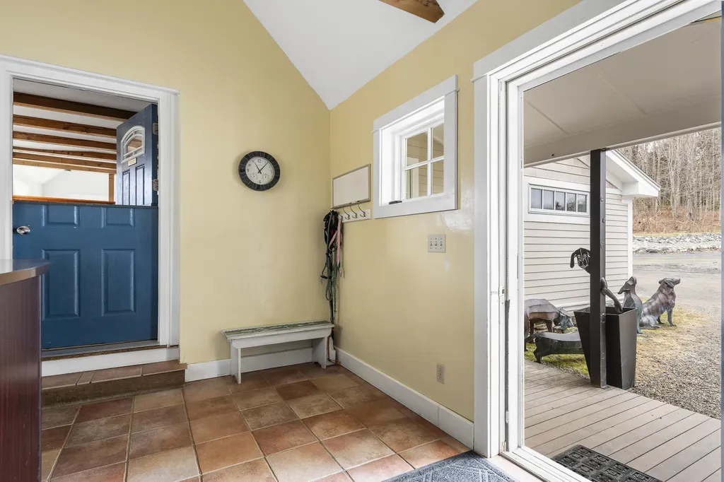 144 Middle Road Edgecomb ME 04556
