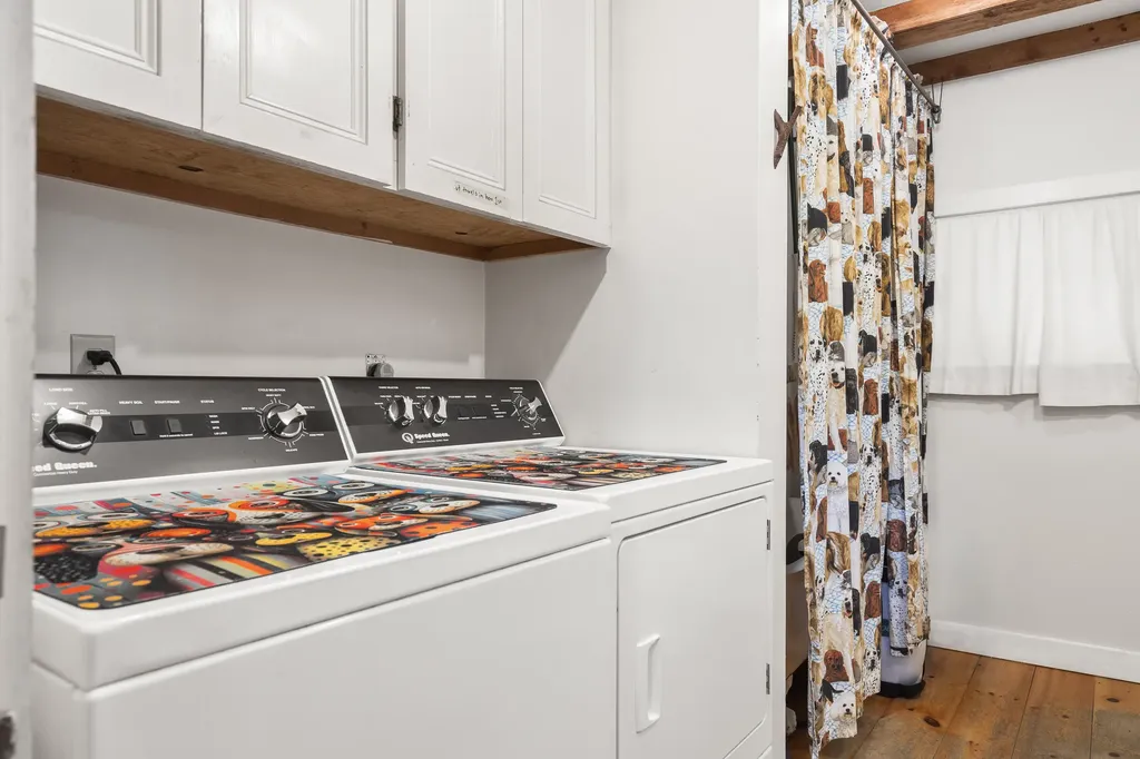 144 Middle Road Edgecomb ME 04556