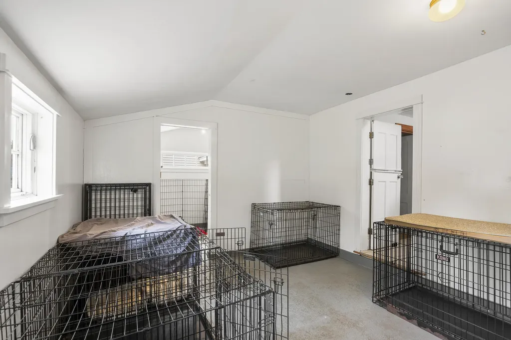 144 Middle Road Edgecomb ME 04556