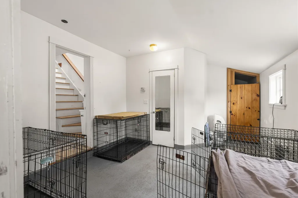 144 Middle Road Edgecomb ME 04556