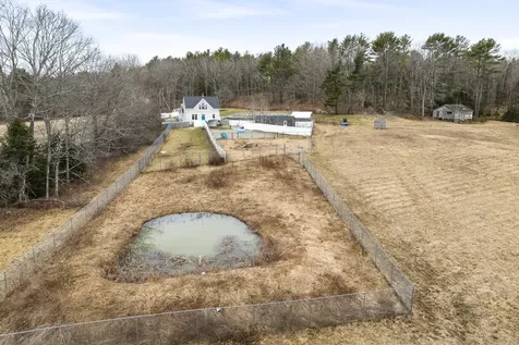 144 Middle Road Edgecomb ME 04556