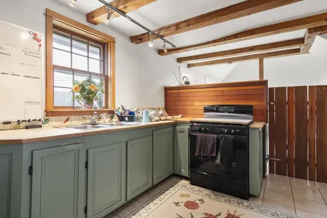 144 Middle Road Edgecomb ME 04556