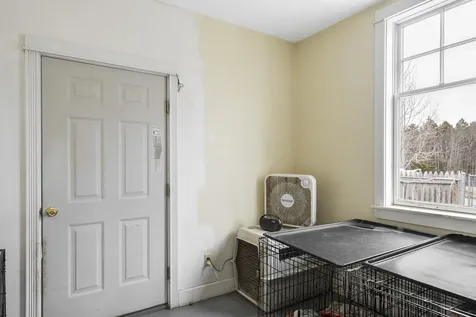 144 Middle Road Edgecomb ME 04556