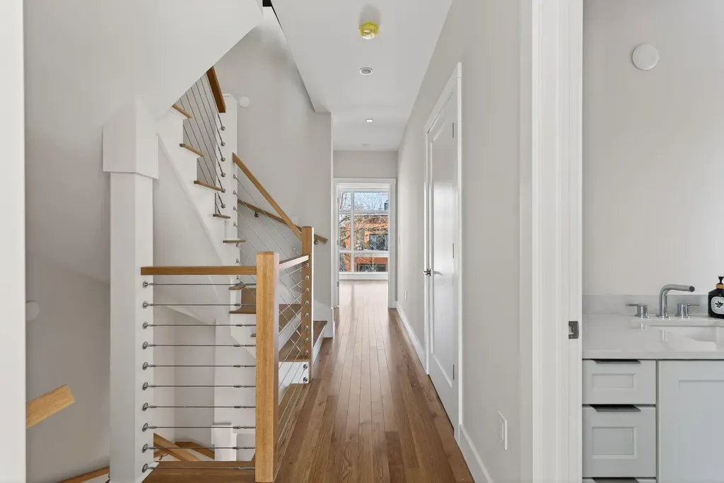 55 Carleton Street Portland ME 04102