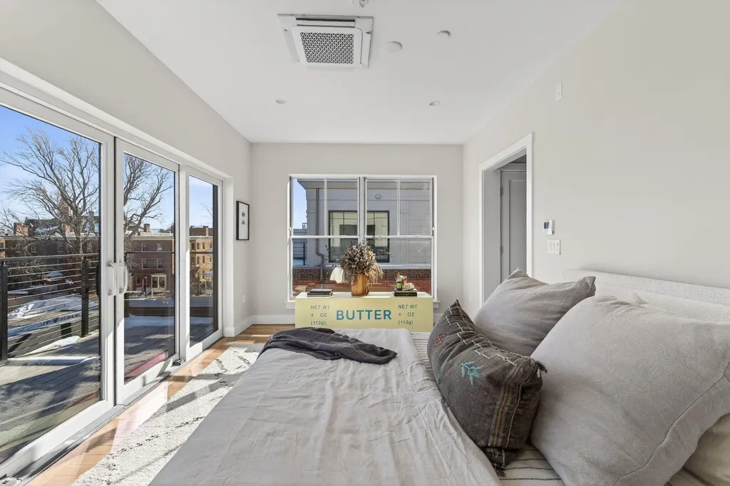 55 Carleton Street Portland ME 04102