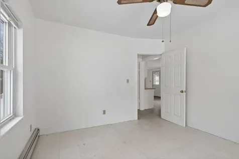 8-10 Bayview Lane Kittery ME 03904