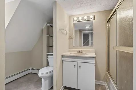8-10 Bayview Lane Kittery ME 03904