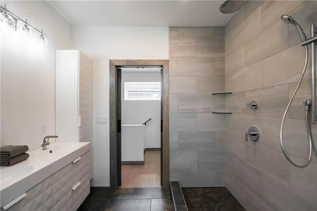 87 Newbury Street Portland ME 04101
