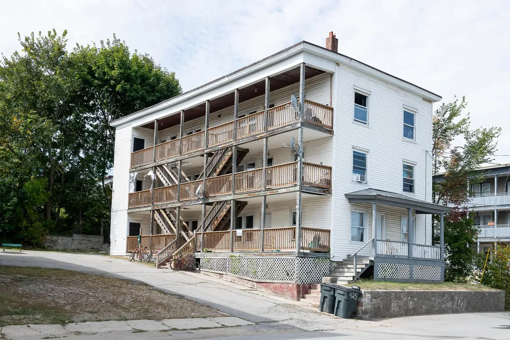 419-425 Cumberland Street Rumford ME 04276
