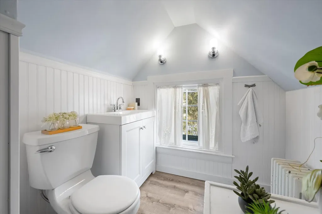 431 Hammond Street Bangor ME 04401
