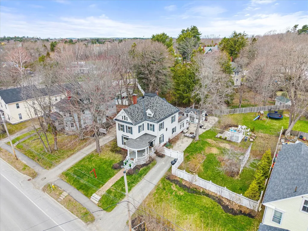 431 Hammond Street Bangor ME 04401