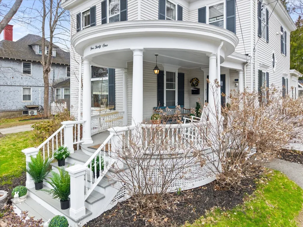 431 Hammond Street Bangor ME 04401