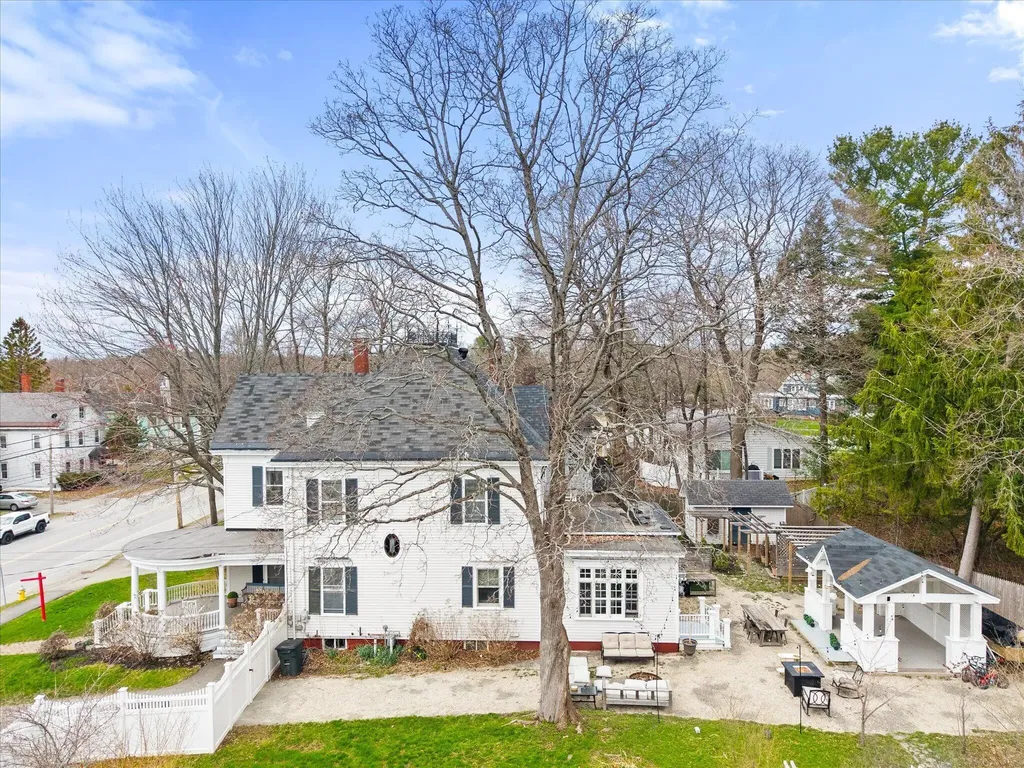 431 Hammond Street Bangor ME 04401