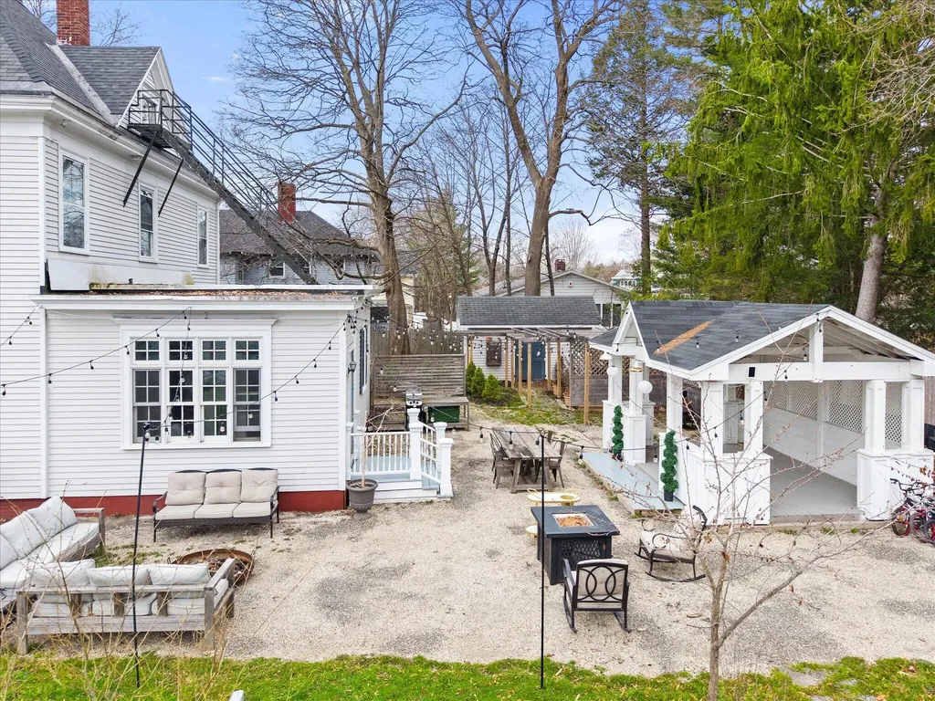 431 Hammond Street Bangor ME 04401