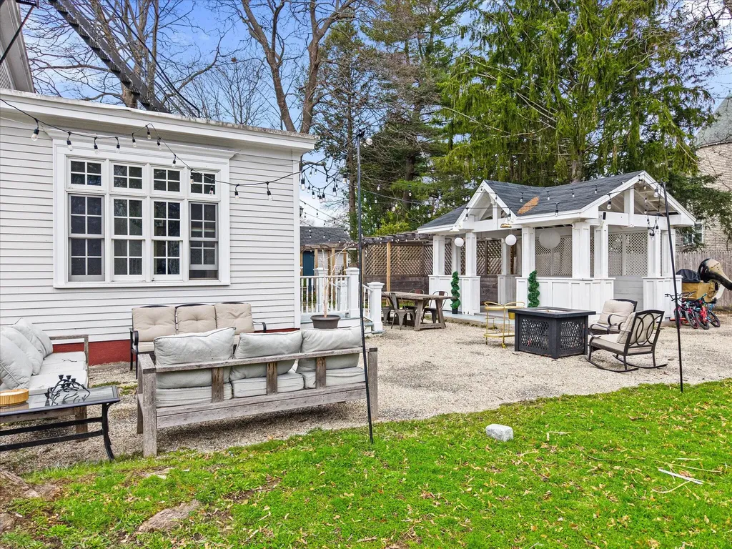 431 Hammond Street Bangor ME 04401
