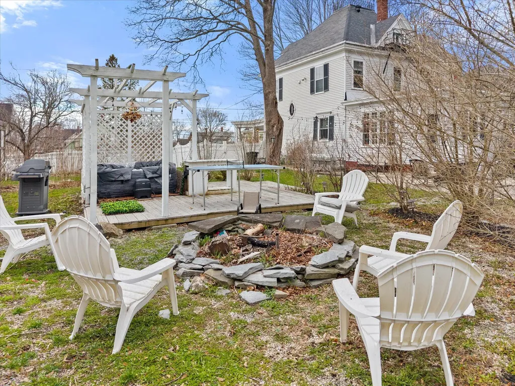 431 Hammond Street Bangor ME 04401