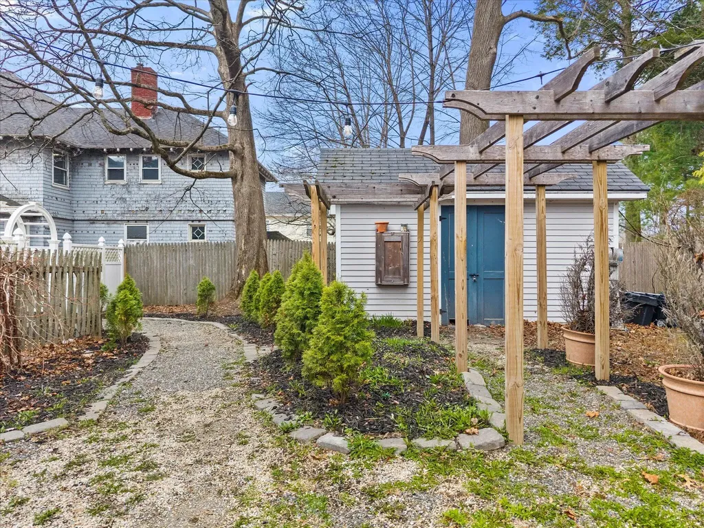 431 Hammond Street Bangor ME 04401