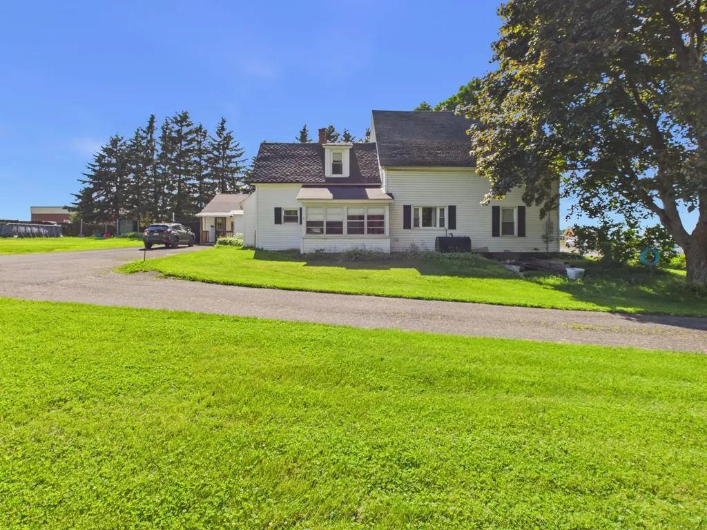 1616 Main Street Mapleton ME 04757