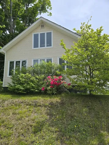 51 Lenox Street Sanford ME 04073