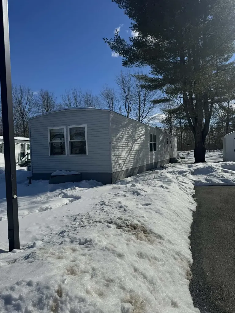 975 Essex Street Bangor ME 04401