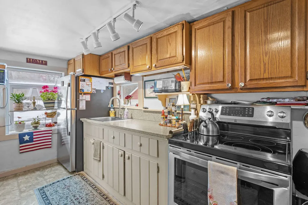 1128 State Road Eliot ME 03903