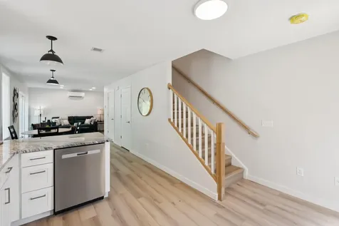 16 Cedar Bend Boothbay ME 04537