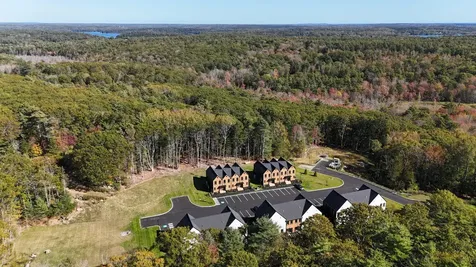 16 Cedar Bend Boothbay ME 04537