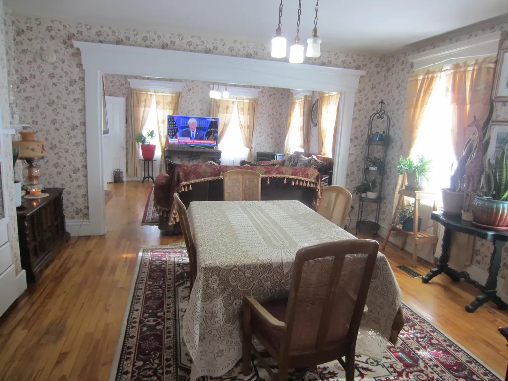 344 Main Street Lincoln ME 04457