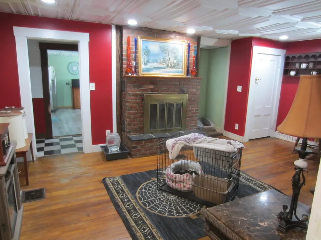 344 Main Street Lincoln ME 04457