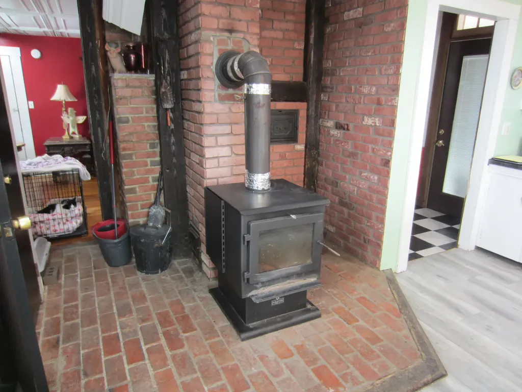 344 Main Street Lincoln ME 04457
