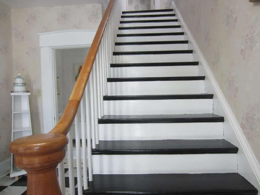 344 Main Street Lincoln ME 04457