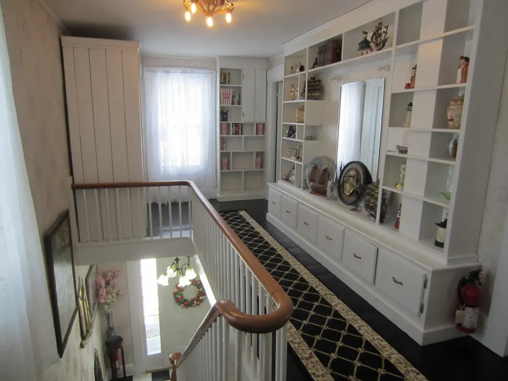 344 Main Street Lincoln ME 04457