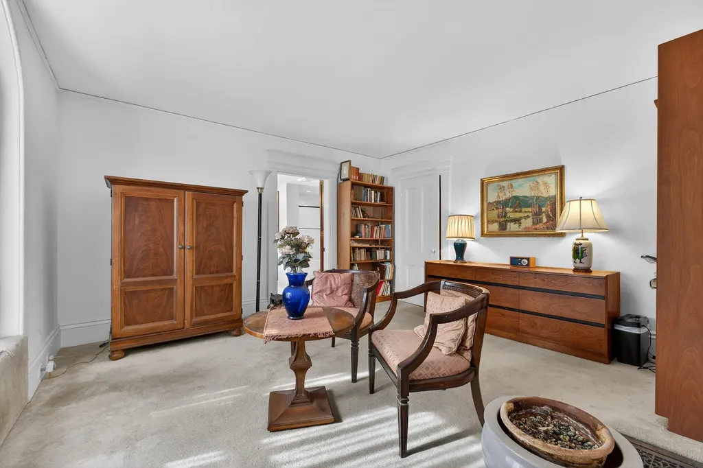 4 Trefethen Avenue Kittery ME 03904
