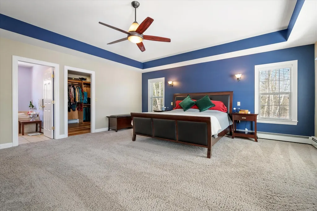 19 Crestview Drive Orono ME 04473