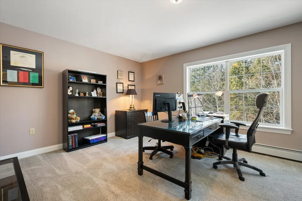 19 Crestview Drive Orono ME 04473