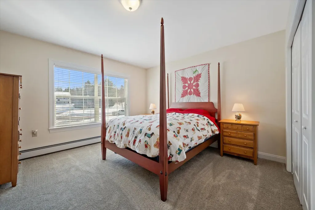 19 Crestview Drive Orono ME 04473