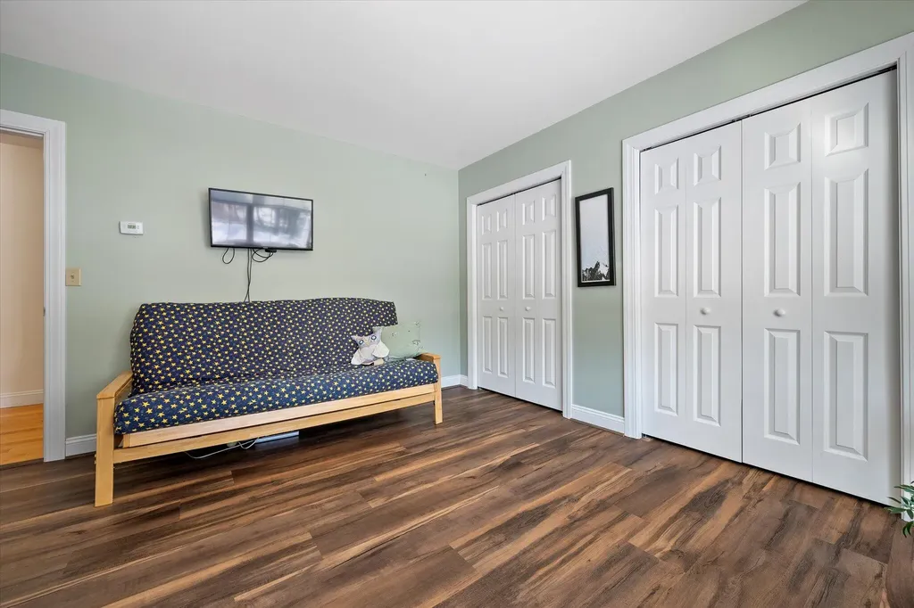 19 Crestview Drive Orono ME 04473
