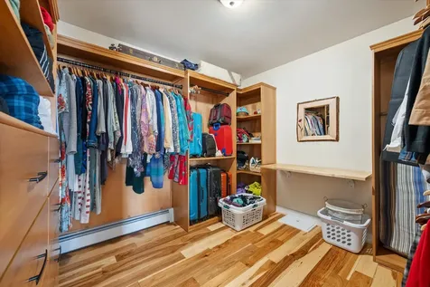 19 Crestview Drive Orono ME 04473