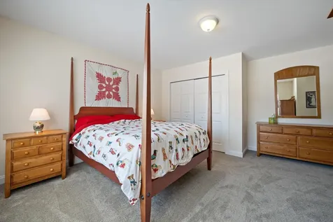 19 Crestview Drive Orono ME 04473