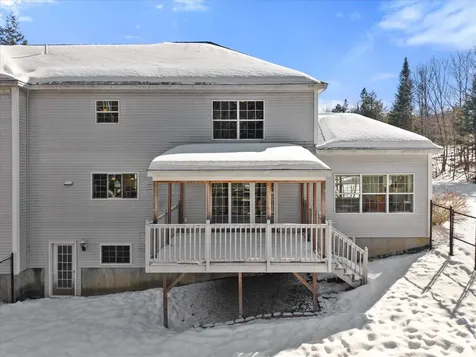 19 Crestview Drive Orono ME 04473