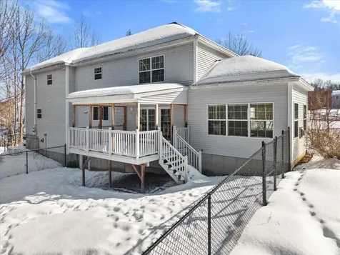 19 Crestview Drive Orono ME 04473