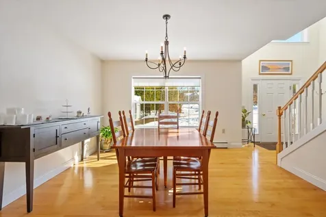 19 Crestview Drive Orono ME 04473