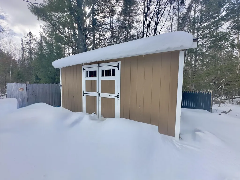 132 Sunny Hollow Place Bangor ME 04401