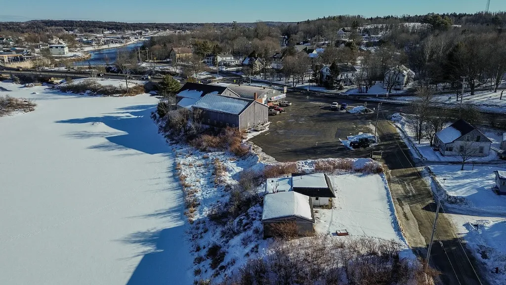 9 Grove Street Machias ME 04654
