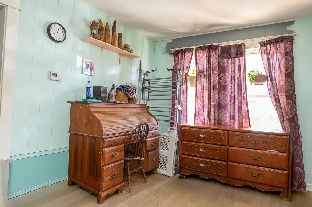 48 Essex Avenue Rumford ME 04276