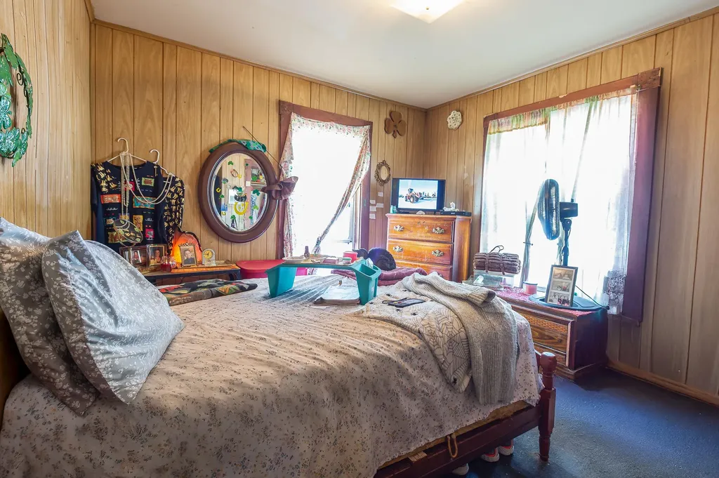 25 Falmouth Street Rumford ME 04276