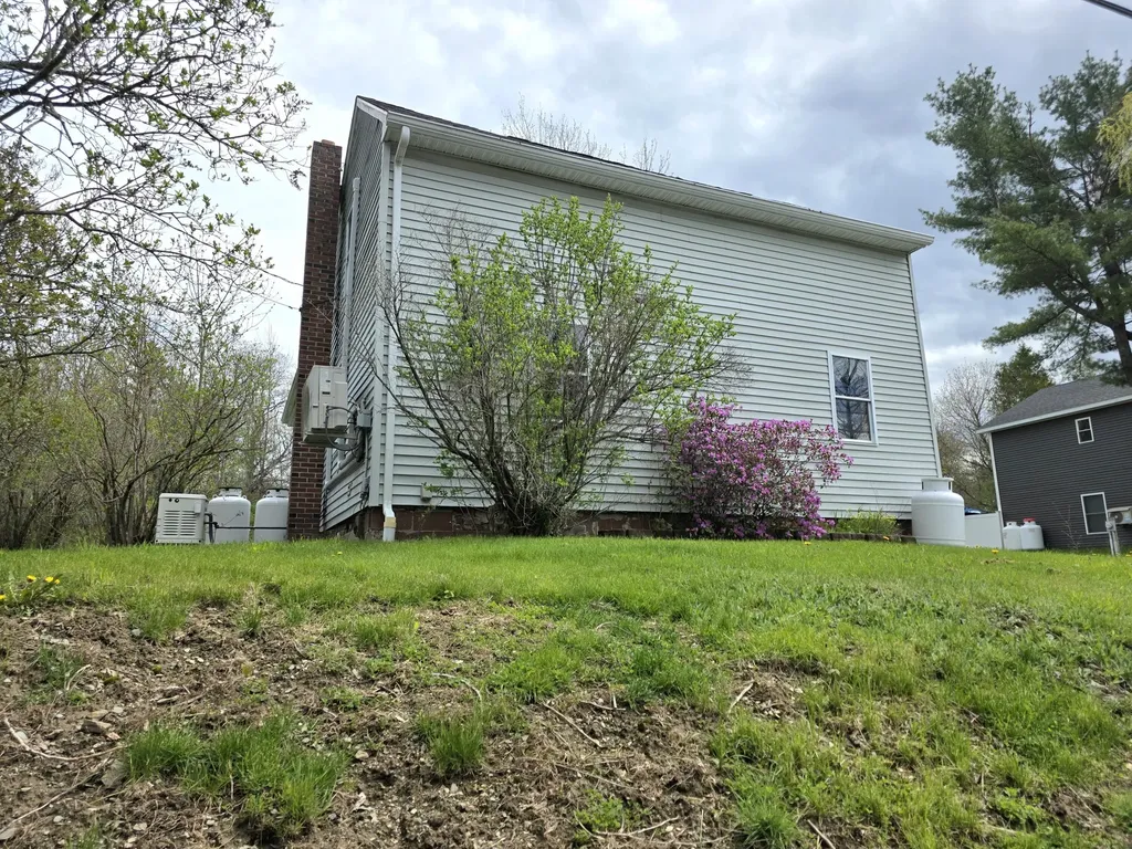 42 Coldbrook Road Hampden ME 04444