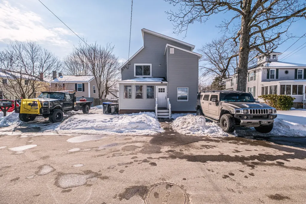 107 Ocean Avenue Old Orchard Beach ME 04064