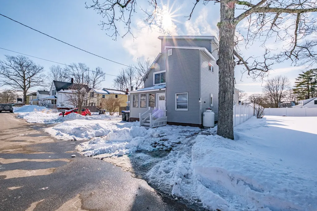 107 Ocean Avenue Old Orchard Beach ME 04064