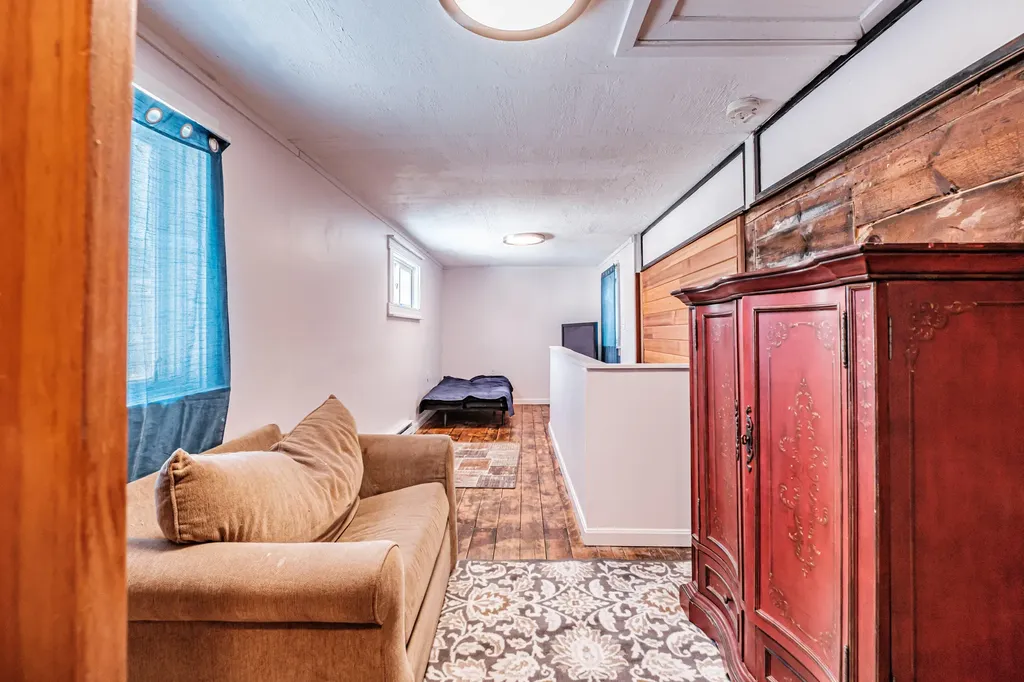 107 Ocean Avenue Old Orchard Beach ME 04064